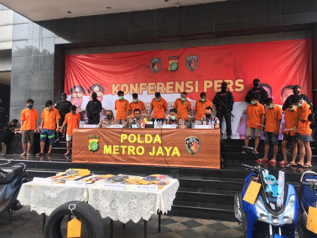 sindikat perampokan bank