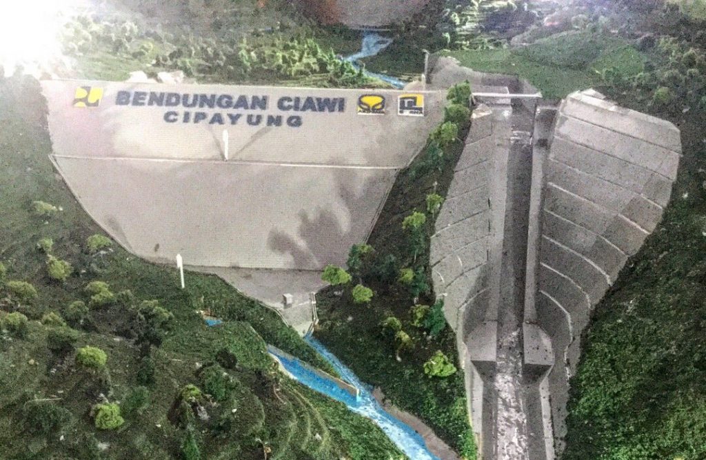 bendungan ciawi