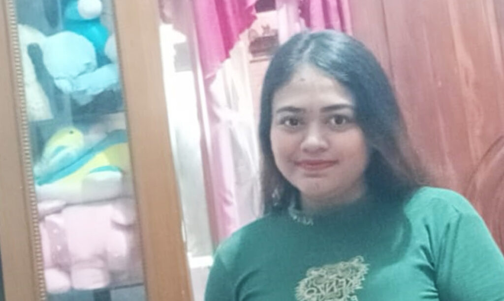 april endah
