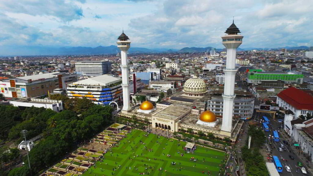 ER_Masjid-Raya-Bandung_02